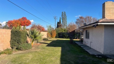 Kern City Fabulous 55 and over Community! This spacious home is on Sundale Country Club in California - for sale on GolfHomes.com, golf home, golf lot