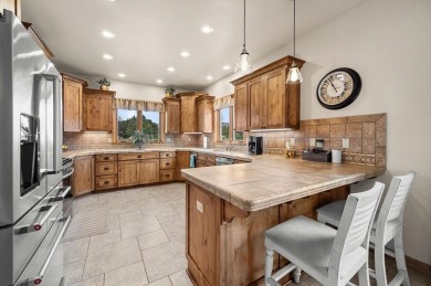 Absolutely beautiful, quality built home in prestigious on Cedaredge Golf Course in Colorado - for sale on GolfHomes.com, golf home, golf lot