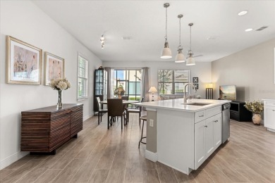Gorgeous end-unit townhome with 3 spacious bedrooms, 2.5 on Eagle Creek Golf Club in Florida - for sale on GolfHomes.com, golf home, golf lot