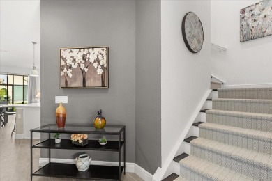 Gorgeous end-unit townhome with 3 spacious bedrooms, 2.5 on Eagle Creek Golf Club in Florida - for sale on GolfHomes.com, golf home, golf lot