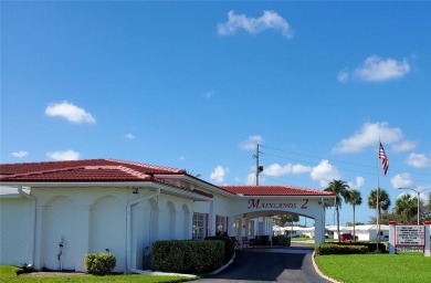 Location, Location, Location! Escape to your own private oasis on Mainlands Golf Club in Florida - for sale on GolfHomes.com, golf home, golf lot