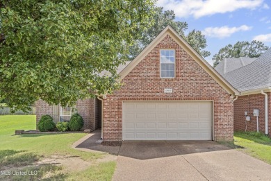 This well-maintained 1,780 square foot home is located in the on Wedgewood Golfers Club in Mississippi - for sale on GolfHomes.com, golf home, golf lot