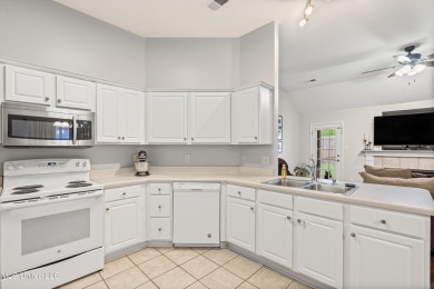 This well-maintained 1,780 square foot home is located in the on Wedgewood Golfers Club in Mississippi - for sale on GolfHomes.com, golf home, golf lot