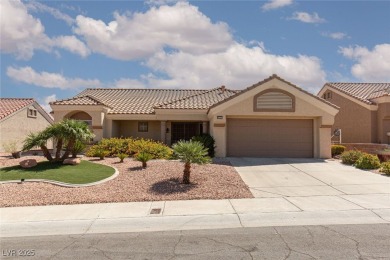 CHECKOUT THIS LARGE BACKYARD WITH ENCLOSED PATIO and WELCOMING on Highland Falls Golf Club in Nevada - for sale on GolfHomes.com, golf home, golf lot