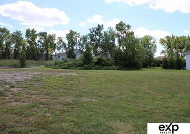 Welcome to Iron Horse--an exceptional community perfectly on Iron Horse Golf Club in Nebraska - for sale on GolfHomes.com, golf home, golf lot