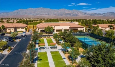 WELCOME HOME TO THIS SPECTACULAR DESERT OASIS!  This beautiful on Aliante Golf Club in Nevada - for sale on GolfHomes.com, golf home, golf lot