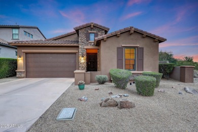 Imagine enjoying the ease of single-level living in this on Silverleaf Golf Club in Arizona - for sale on GolfHomes.com, golf home, golf lot