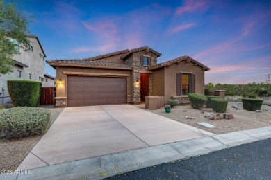 Imagine enjoying the ease of single-level living in this on Silverleaf Golf Club in Arizona - for sale on GolfHomes.com, golf home, golf lot