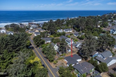 This darling single level Gleneden Beach cottage has been on Salishan Spa and Golf Resort in Oregon - for sale on GolfHomes.com, golf home, golf lot