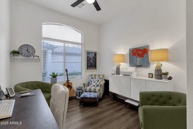 Beautiful remodeled townhome in the Active Adult community of on Oakwood Golf Club  in Arizona - for sale on GolfHomes.com, golf home, golf lot