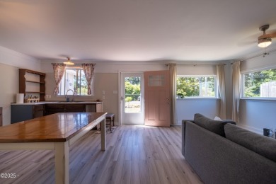 This darling single level Gleneden Beach cottage has been on Salishan Spa and Golf Resort in Oregon - for sale on GolfHomes.com, golf home, golf lot