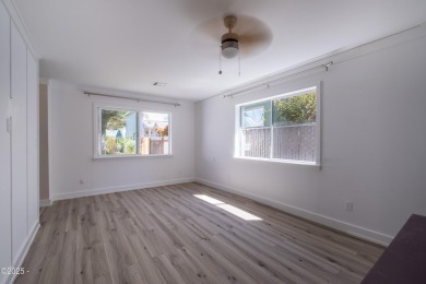 This darling single level Gleneden Beach cottage has been on Salishan Spa and Golf Resort in Oregon - for sale on GolfHomes.com, golf home, golf lot