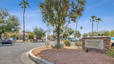 Beautiful remodeled townhome in the Active Adult community of on Oakwood Golf Club  in Arizona - for sale on GolfHomes.com, golf home, golf lot