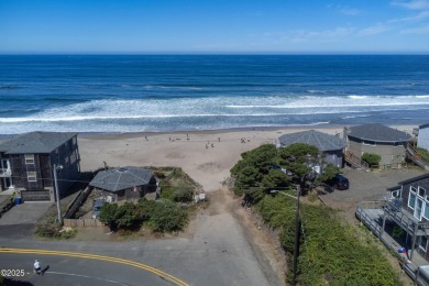 This darling single level Gleneden Beach cottage has been on Salishan Spa and Golf Resort in Oregon - for sale on GolfHomes.com, golf home, golf lot