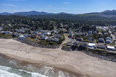 This darling single level Gleneden Beach cottage has been on Salishan Spa and Golf Resort in Oregon - for sale on GolfHomes.com, golf home, golf lot