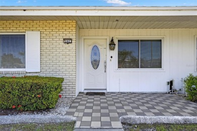 Location..Location....Location... Live the Sun City Center golf on North Lakes Golf Course in Florida - for sale on GolfHomes.com, golf home, golf lot