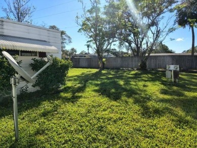 15 years Transferable warranty on the Comfort Covered roof. The on Fairways Country Club in Florida - for sale on GolfHomes.com, golf home, golf lot