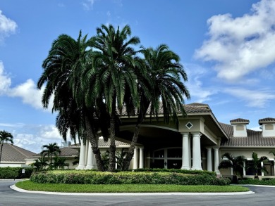 This is what you have been looking for! A beautifully and on Cedar Hammock Golf and Country Club in Florida - for sale on GolfHomes.com, golf home, golf lot