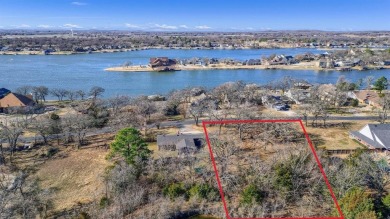 What a beautiful location in Lake Kiowa with one of the top on Lake Kiowa Golf Course in Texas - for sale on GolfHomes.com, golf home, golf lot