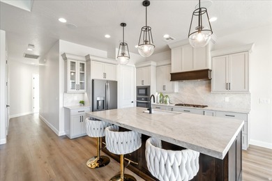 This exceptional 4 bedroom, 2.5 bathroom home is perfectly on Sand Hollow Golf Resort in Utah - for sale on GolfHomes.com, golf home, golf lot