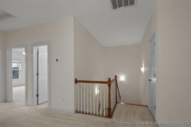 -Kings Grant gated golf community w/ pool. Beautiful immaculate on Kings Grant Golf and Country Club in North Carolina - for sale on GolfHomes.com, golf home, golf lot