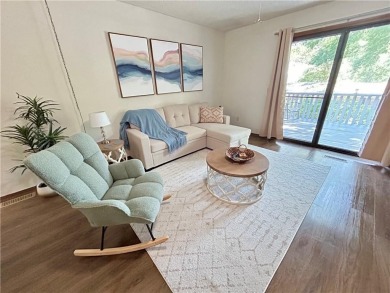 This adorable townhome offers the perfect blend of comfort and on Bella Vista Country Club - Berksdale in Arkansas - for sale on GolfHomes.com, golf home, golf lot