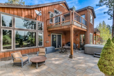 Enjoy spectacular views and nature at your doorstep from this on Widgi Creek Golf Club in Oregon - for sale on GolfHomes.com, golf home, golf lot
