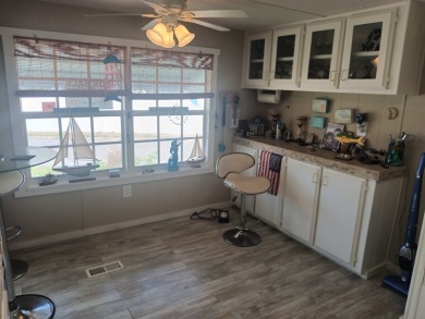 -- CHARMING 2 Bedroom / 1 Bath BEACH COTTAGE!! Located in the on Spessard Holland Golf Course in Florida - for sale on GolfHomes.com, golf home, golf lot