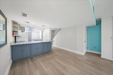 PRICED ADJUSTED TO SELL!!! Welcome Home to your perfectly on Royal Oak Golf Club in Florida - for sale on GolfHomes.com, golf home, golf lot