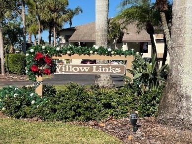 BIG PRICE REDUCTION!!!!*****DOWNSTAIRS 2 BEDROOM 2 BATH WITH on The Meadows Golf and Country Club in Florida - for sale on GolfHomes.com, golf home, golf lot