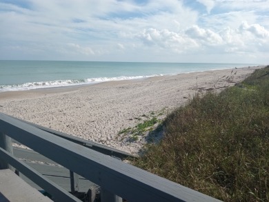 -- CHARMING 2 Bedroom / 1 Bath BEACH COTTAGE!! Located in the on Spessard Holland Golf Course in Florida - for sale on GolfHomes.com, golf home, golf lot