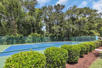 Enjoy easy coastal living in this beautifully updated 2-bedroom on Indian Wells Golf Course in South Carolina - for sale on GolfHomes.com, golf home, golf lot