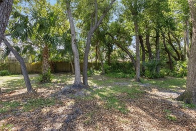 Located in the highly desirable Tuscawilla community, this home on Tuscawilla Country Club in Florida - for sale on GolfHomes.com, golf home, golf lot