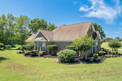 Welcome to Links 'O Tryon! This beautifully maintained brick on Links O Tryon in South Carolina - for sale on GolfHomes.com, golf home, golf lot