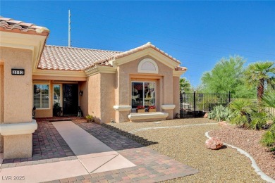 Hard-to-find gem! This 2 Bedroom + DEN, 2 Bath, 2 CAR on Highland Falls Golf Club in Nevada - for sale on GolfHomes.com, golf home, golf lot