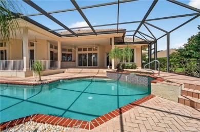 Opportunity knocks in Hobe Sound Golf Club. This single family on Hobe Sound Golf Club in Florida - for sale on GolfHomes.com, golf home, golf lot