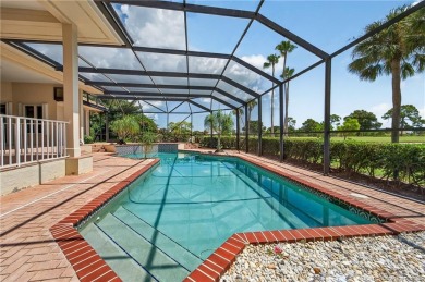 Opportunity knocks in Hobe Sound Golf Club. This single family on Hobe Sound Golf Club in Florida - for sale on GolfHomes.com, golf home, golf lot