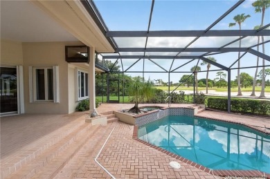 Opportunity knocks in Hobe Sound Golf Club. This single family on Hobe Sound Golf Club in Florida - for sale on GolfHomes.com, golf home, golf lot