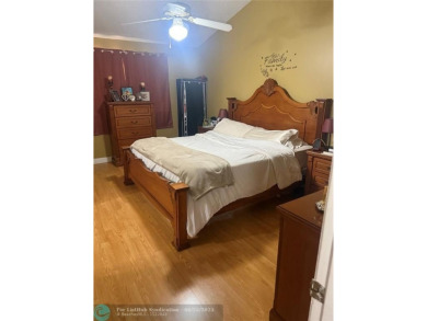 Well maintained and very spacious 3/2.5 townhome in Woodmont on  in Florida - for sale on GolfHomes.com, golf home, golf lot