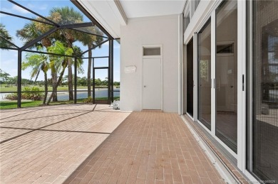 Opportunity knocks in Hobe Sound Golf Club. This single family on Hobe Sound Golf Club in Florida - for sale on GolfHomes.com, golf home, golf lot