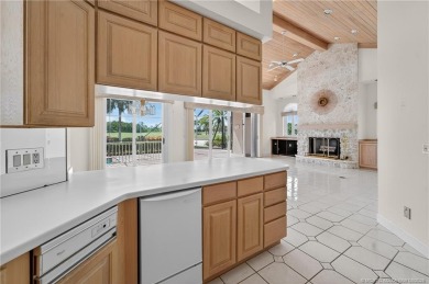 Opportunity knocks in Hobe Sound Golf Club. This single family on Hobe Sound Golf Club in Florida - for sale on GolfHomes.com, golf home, golf lot
