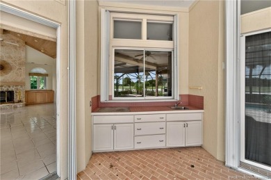 Opportunity knocks in Hobe Sound Golf Club. This single family on Hobe Sound Golf Club in Florida - for sale on GolfHomes.com, golf home, golf lot