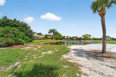 Opportunity knocks in Hobe Sound Golf Club. This single family on Hobe Sound Golf Club in Florida - for sale on GolfHomes.com, golf home, golf lot
