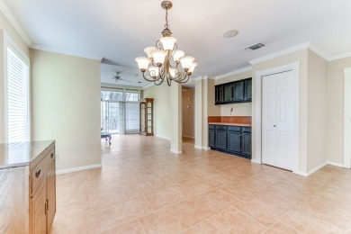 Convenient End Unit Townhome is perfectly located near golf on Scott Schriener Municipal Golf Course in Texas - for sale on GolfHomes.com, golf home, golf lot