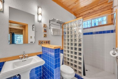 Come and see this beautifully crafted log cabin located near the on Quail Run Golf Course in Oregon - for sale on GolfHomes.com, golf home, golf lot