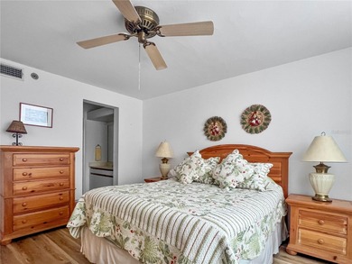 PRICE ADJUSTMENT + $5,000 CREDIT TO BUYER AT CLOSING WITH AN on Pinebrook/Ironwood Golf Course in Florida - for sale on GolfHomes.com, golf home, golf lot