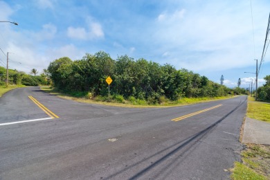 Discover the perfect opportunity to build your dream home on on Discovery Harbour Golf Course in Hawaii - for sale on GolfHomes.com, golf home, golf lot