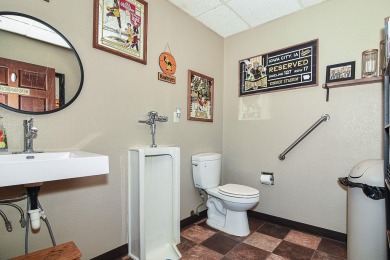 JUST WAIT UNTIL YOU SEE THIS ONE!!!  Spacious Home or Turnkey on Rolling Knolls Golf Course in Iowa - for sale on GolfHomes.com, golf home, golf lot