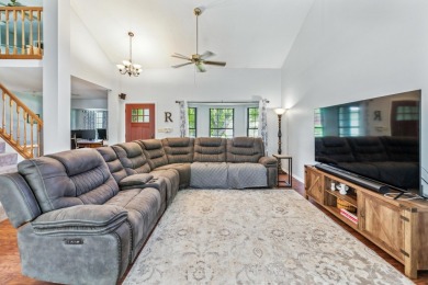 Welcome home to this spacious 3 bedroom, 2.5 half bathroom home on Turnberry Golf Course in Ohio - for sale on GolfHomes.com, golf home, golf lot