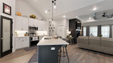 2022 custom-built home privately tucked on a cul-de-sac with on Branchwood Golf Course in Arkansas - for sale on GolfHomes.com, golf home, golf lot